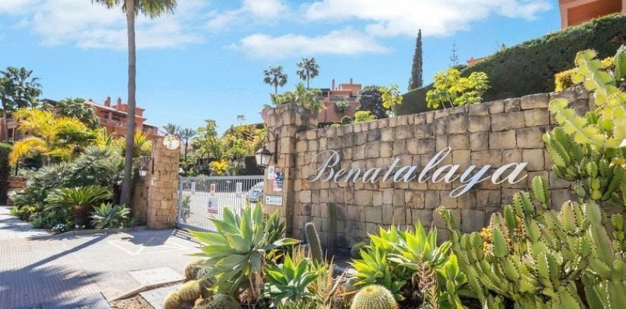 2 chambres Appartement à Estepona, Spain No. 83890