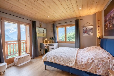 6 bedrooms House in Chamonix-Mont-Blanc, France No. 99951 8
