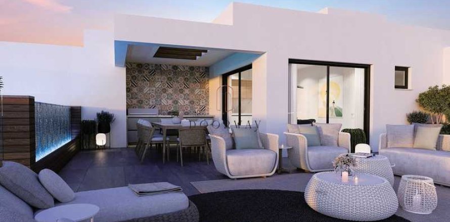 3 bedrooms Penthouse in Germasogeia, Cyprus No. 65844