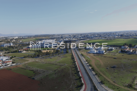 Commercial property in Strovolos, Cyprus No. 75761 1
