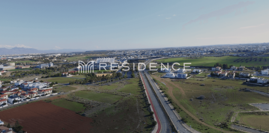 Commercial property in Strovolos, Cyprus No. 75761