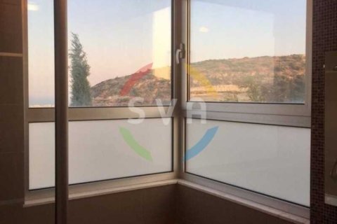 4 bedrooms Penthouse in Germasogeia, Cyprus No. 33594 5