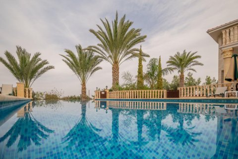 4 bedrooms Villa in Paphos, Cyprus No. 106250 11