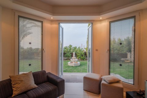 4 bedrooms Villa in Paphos, Cyprus No. 106250 5