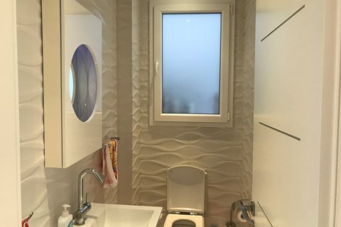 5 bedrooms Villa in Limassol, Cyprus No. 106032 5