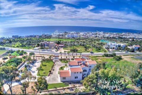 5 bedrooms Villa in Ayia Napa, Cyprus No. 36582 2