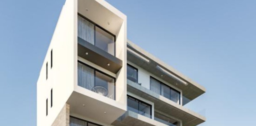 651m² Commercial property in Paphos, Cyprus No. 105914