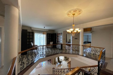 6 rooms Villa in Limassol, Cyprus No. 107082 6