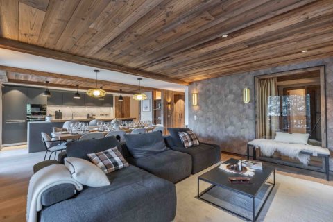 Квартира с 3 спальнями в лез Аллюэ, Франция №100163 2