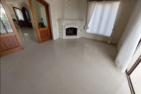 8 dormitorios House en Apesia, Cyprus No. 62755 4