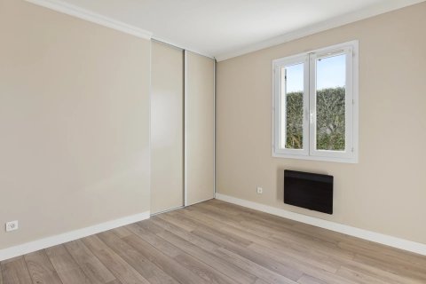 Вилла с 5 спальнями в Вар, Франция №72062 8