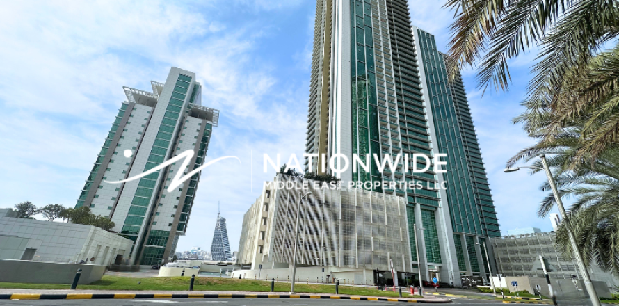 Квартира с 2 спальнями в Абу-Даби, ОАЭ №121189