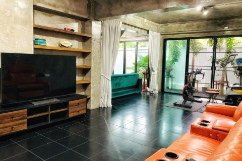 3 bedrooms Villa in Rawai, Thailand No. 97285 3