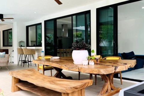 3 bedrooms Villa in Rawai, Thailand No. 97285 14