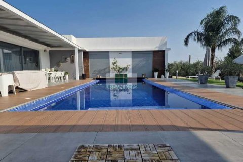 6 bedrooms House in Pano Deftera, Cyprus No. 77969 15