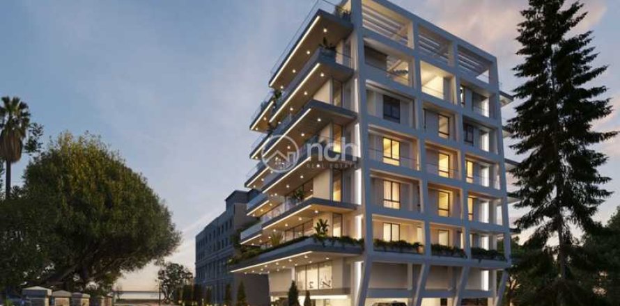 2 bedrooms Apartment in Limassol, Cyprus No. 104213