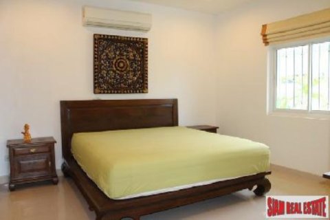 3 bedrooms House in Hua Hin, Thailand No. 95668 12