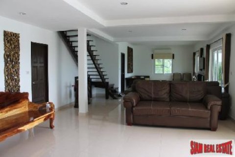 3 bedrooms House in Hua Hin, Thailand No. 95668 13