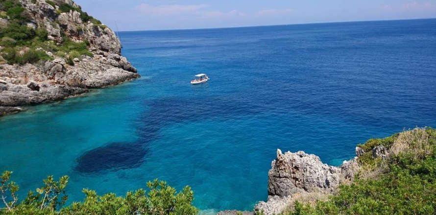 Land in Zakynthos, Greece No. 69534