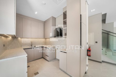 4 bedrooms Townhouse in Tot Dong, Vietnam No. 93545 4