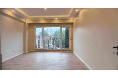 3 bedrooms Apartment in Besiktas, Turkey No. 121297