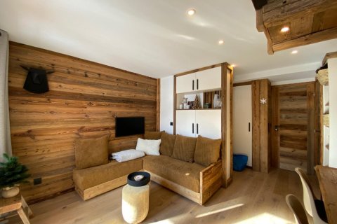 2 bedrooms Apartment in Val-d'Isere, France No. 99400 4