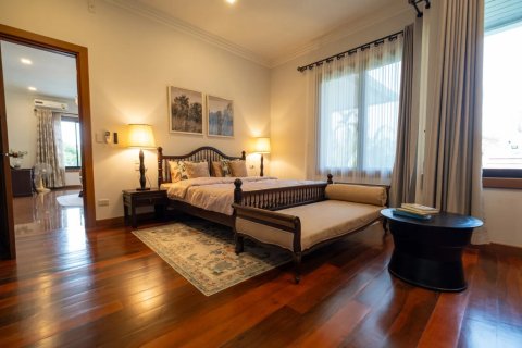 4 bedrooms House in Chiang Mai, Thailand No. 98058 16