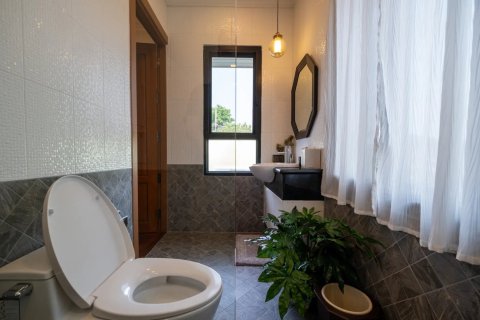 4 bedrooms House in Chiang Mai, Thailand No. 98058 12