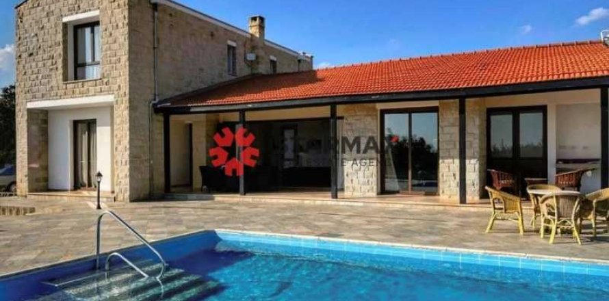 3 bedrooms Villa in Maroni, Cyprus No. 82421
