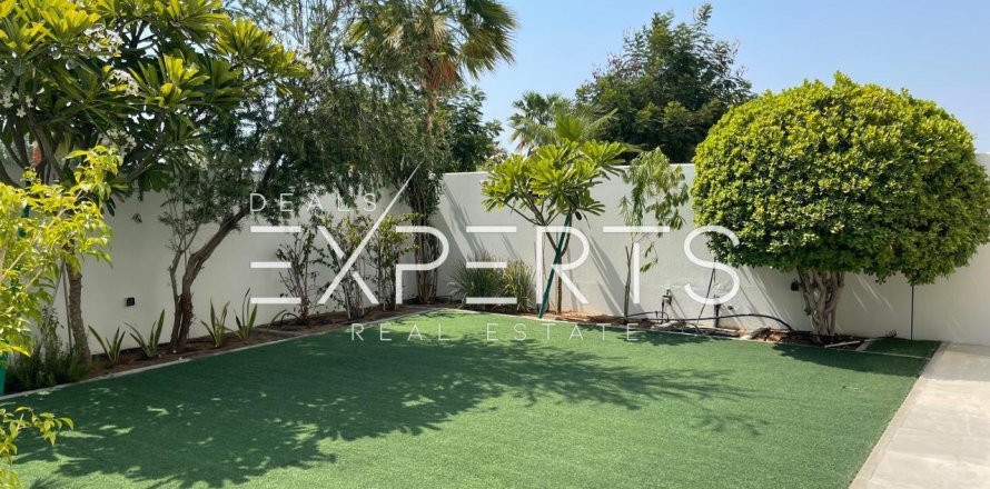 Таунхаус с 3 спальнями в Thach Than, Вьетнам №80520