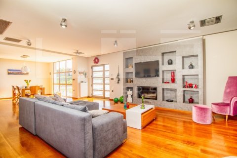 3 bedrooms Villa in Crete, Greece No. 24401 4