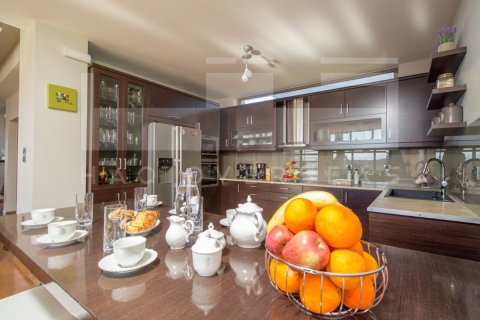 3 bedrooms Villa in Crete, Greece No. 24401 8