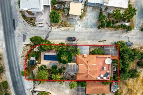 Дом с 4 спальнями в Агиос Тихонас, Кипр №84107 4