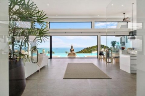 4 bedrooms Villa on the Chaweng Beach, Thailand No. 95944 15