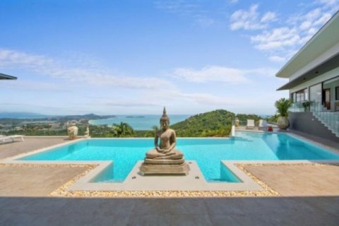 4 bedrooms Villa on the Chaweng Beach, Thailand No. 95944 30