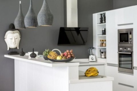 4 bedrooms Villa on the Chaweng Beach, Thailand No. 95944 12