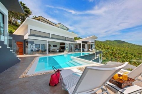4 bedrooms Villa on the Chaweng Beach, Thailand No. 95944 28