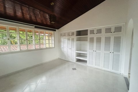 3 bedrooms House in Panama City, Panama No. 110431 17