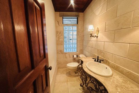 3 bedrooms House in Panama City, Panama No. 110431 11