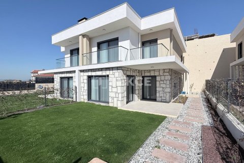 4 dormitorios Villa en Menemen, Turkey No. 124269