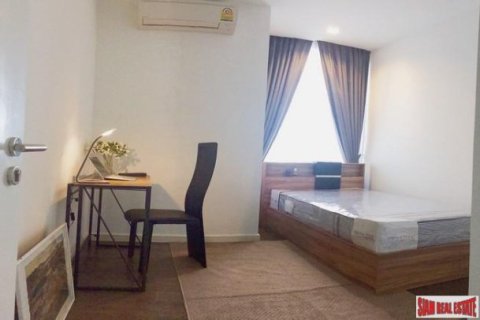 2 bedrooms Apartment in Bangkok, Thailand No. 96945 12