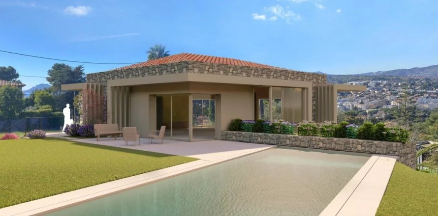 Studio House in Cannes, France No. 100277