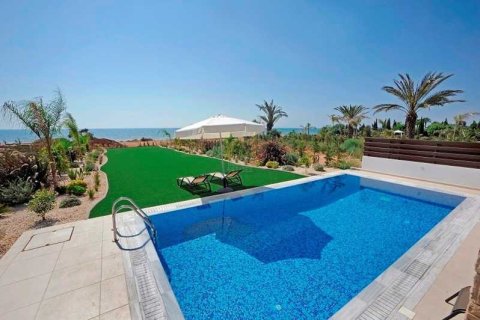 5 bedrooms House in Ayia Napa, Cyprus No. 81264 5