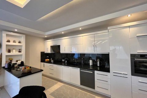 4 rooms Apartment in Kestel, Turkey No. 20869