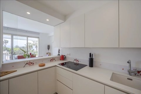 6 bedrooms Villa in Antibes, France No. 69848 12