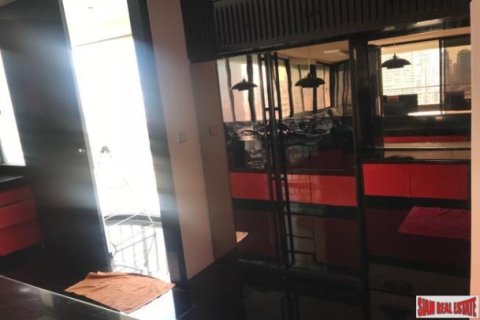 2 bedrooms Apartment in Bangkok, Thailand No. 96895 6