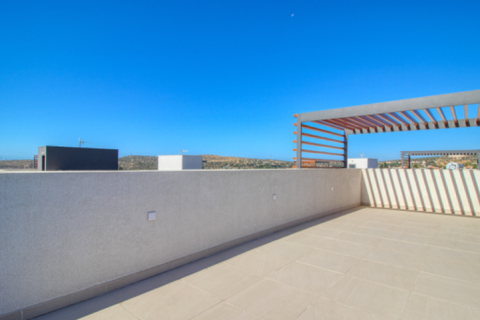 3 bedrooms House in Pyrgos, Cyprus No. 78955 5