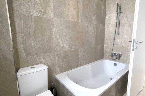 4 bedrooms Penthouse in Mouttagiaka, Cyprus No. 102014 16