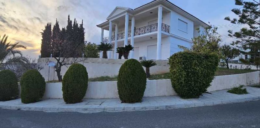 4 dormitorios Villa en Limassol, Cyprus No. 63453