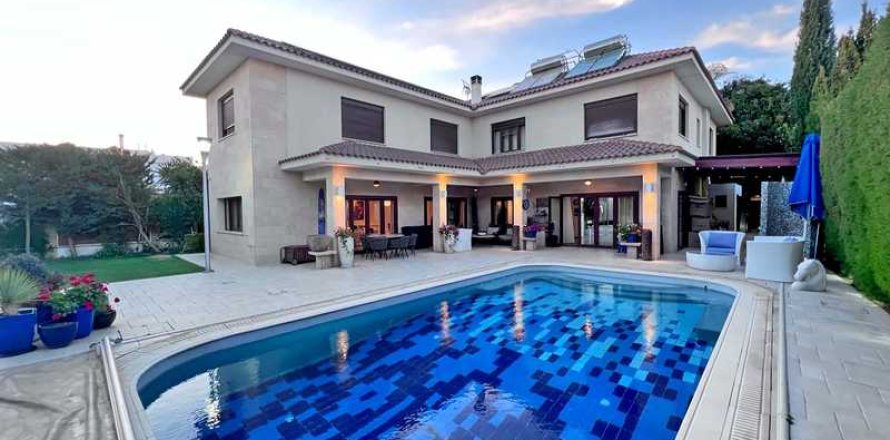 5 chambres House à Enkomi, Cyprus No. 73046